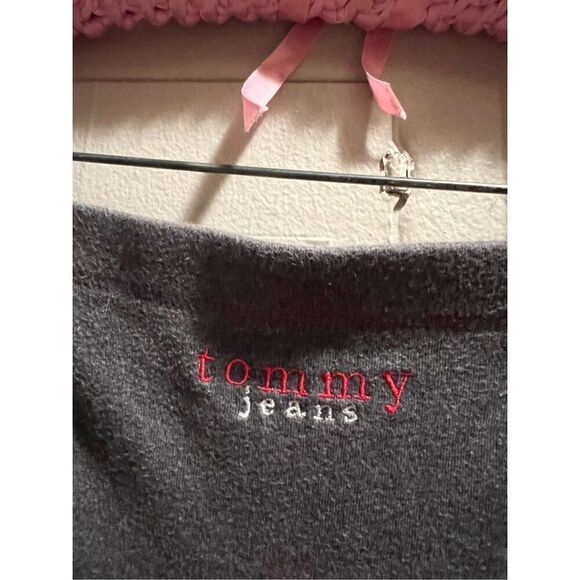 Tommy Jeans Grey Sleeveless Crop Top Woman’s Size XL - Picture 5 of 9